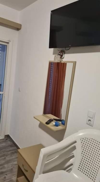 Studio Γιαννησ Néoi Póroi Luaran gambar